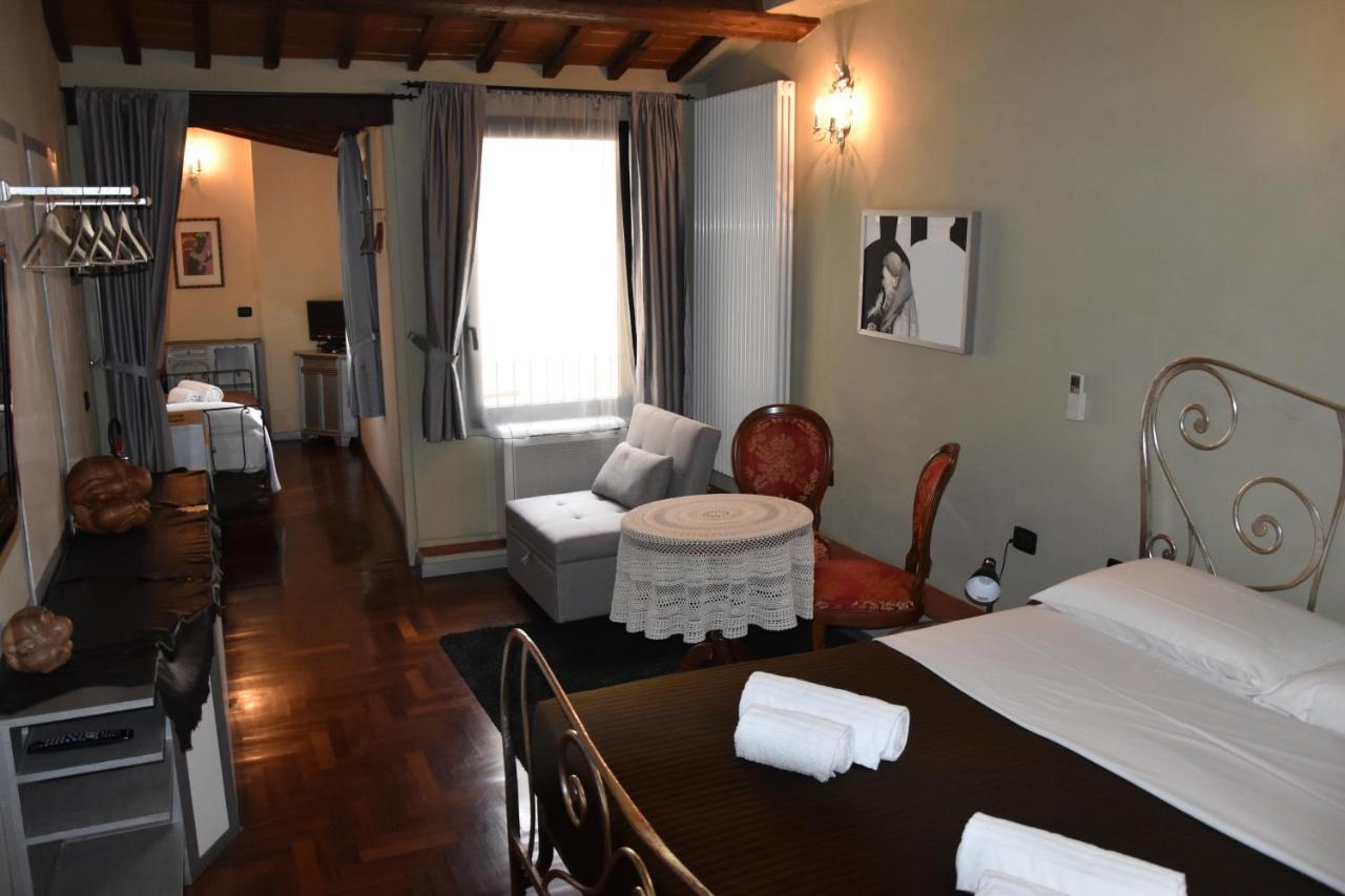 The Black Sheep B&B Florenţa Exterior foto