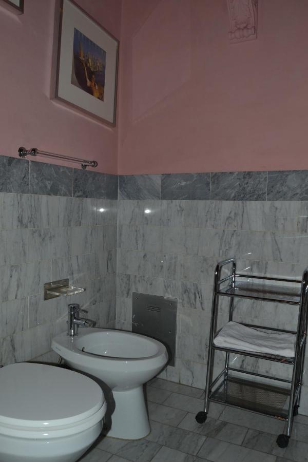 The Black Sheep B&B Florenţa Exterior foto