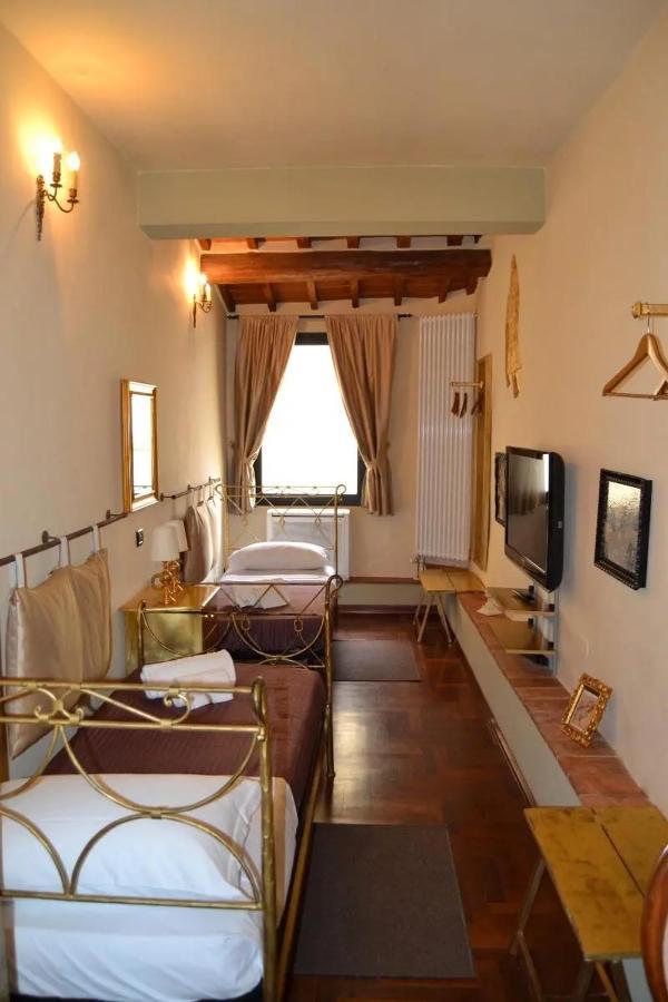 The Black Sheep B&B Florenţa Exterior foto